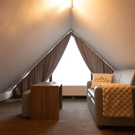 Alpejski 3* Zieleniec (Klodzko)