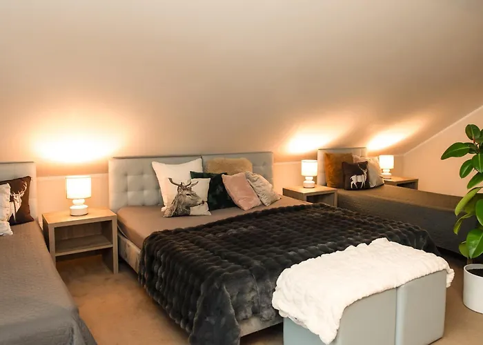 Alpejski Гостевой дом Зеленец