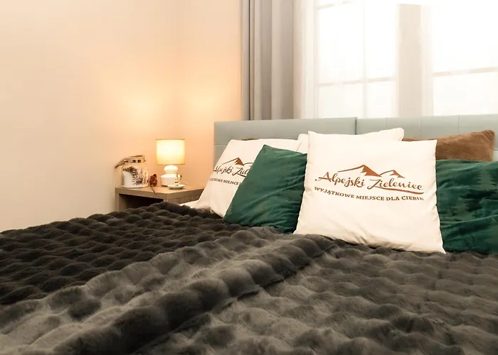 Alpejski 3* Зеленец